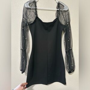 Allison & Kelly Black Top